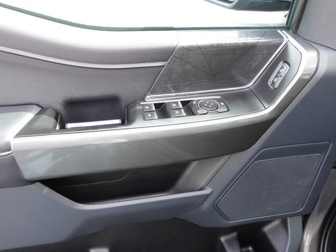 Used 2022 Ford F150 XLT w/ Equipment Group 302A High image 17