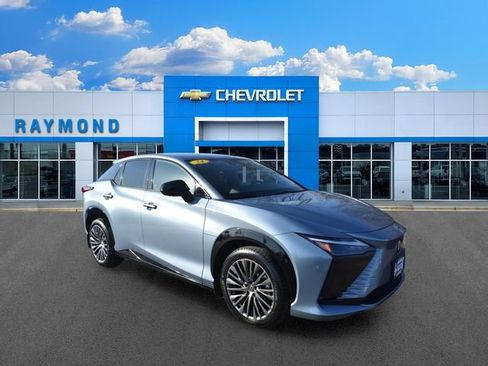 Used 2024 Lexus RZ 450e Premium w/ Accessory Package (2T) AWD/4WD image 11