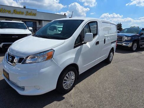 Used 2018 Nissan NV200 SV w/ Navigation Package image 1