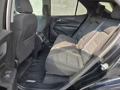 Used 2019 Chevrolet Equinox LT FWD image 32