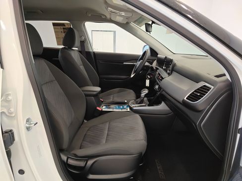 Used 2024 Kia Seltos LX AWD/4WD image 14