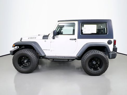 Used 2017 Jeep Wrangler Sport image 9