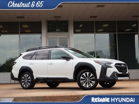 Used 2024 Subaru Outback Limited AWD/4WD image 2