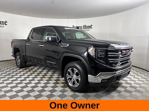 Used 2026 GMC Sierra 1500 SLT AWD/4WD image 4