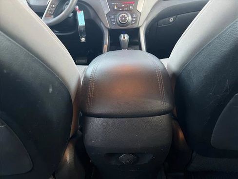 Used 2017 Hyundai Santa Fe Sport w/ Cargo Package image 18