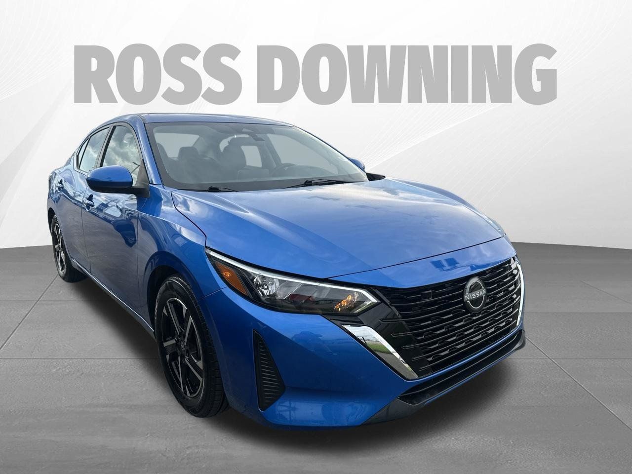 Used 2025 Nissan Sentra SV FWD image 3