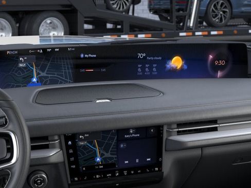 New 2026 Lincoln Navigator Reserve AWD/4WD image 14
