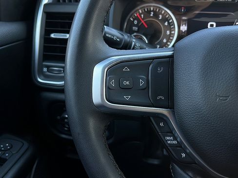 Used 2025 RAM 1500 Big Horn AWD/4WD image 11