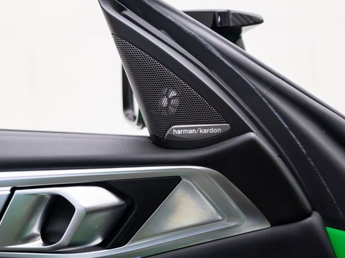 Used 2023 BMW M4 Coupe w/ M Carbon Exterior Package image 17