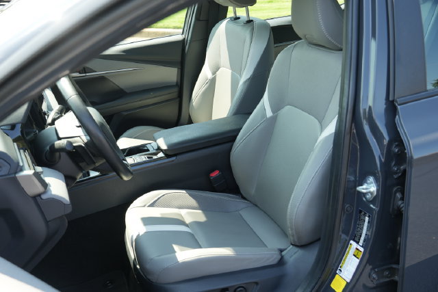 Used 2025 Toyota Camry SE FWD image 20
