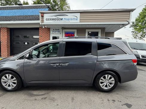 Used 2016 Honda Odyssey EX-L image 2