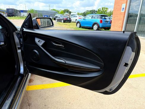 Used 2007 BMW 650i Convertible image 27