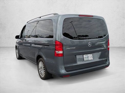 Used 2016 Mercedes-Benz Metris Passenger image 8