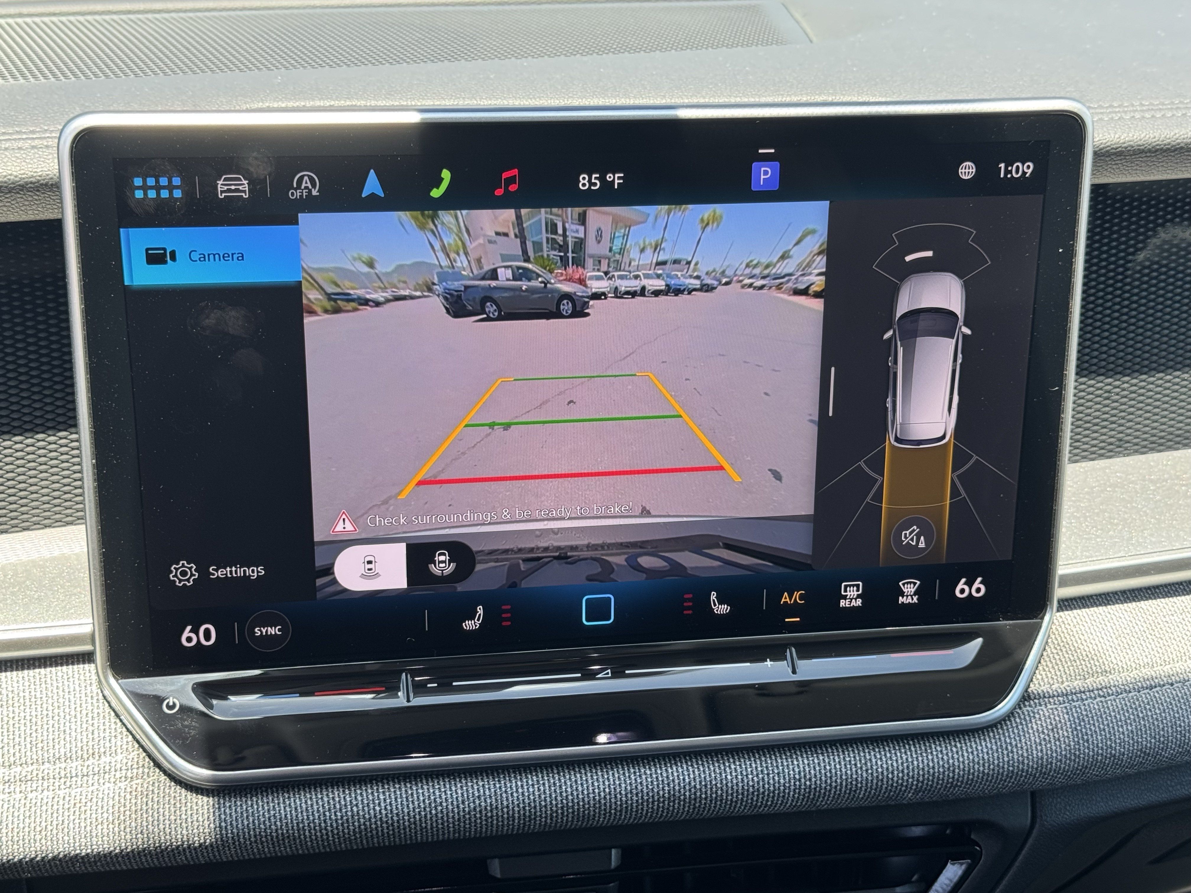 Certified 2025 Volkswagen Tiguan S FWD image 24