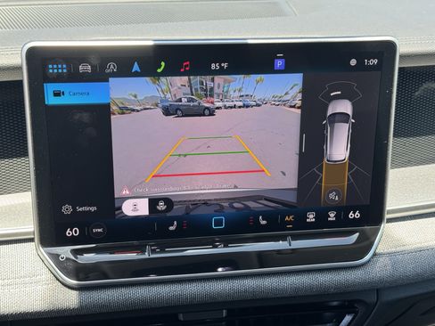 Certified 2025 Volkswagen Tiguan S FWD image 24