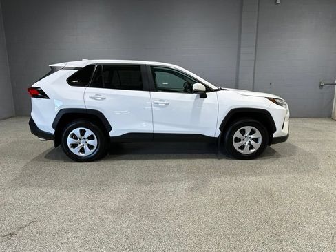 Used 2023 Toyota RAV4 LE AWD/4WD image 2