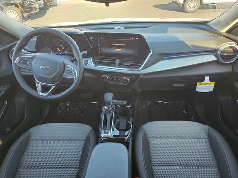 New 2026 Chevrolet Trax LT w/ Driver Confidence Package FWD image 14