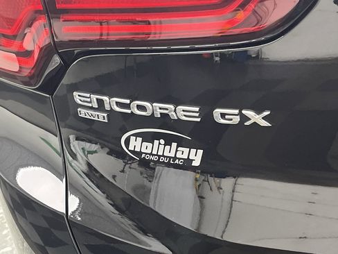 Certified 2024 Buick Encore GX Sport Touring image 27