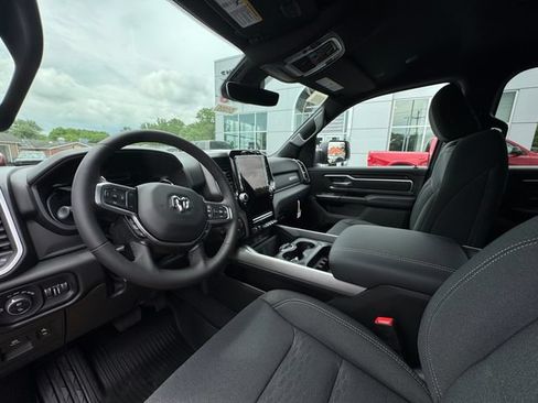 New 2026 RAM 1500 Big Horn AWD/4WD image 28