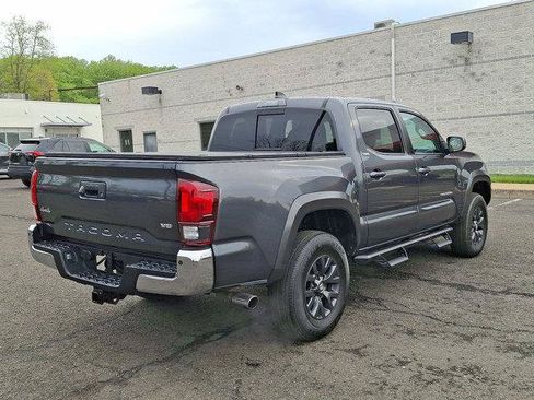 Certified 2023 Toyota Tacoma SR5 AWD/4WD image 26