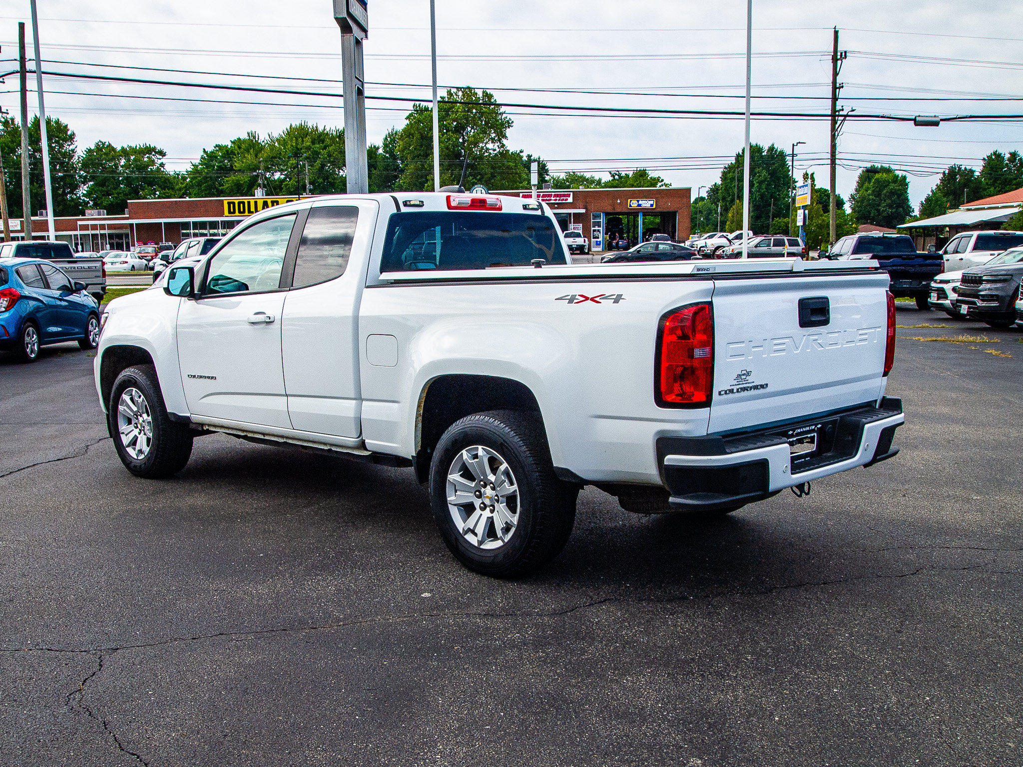 Used 2022 Chevrolet Colorado LT w/ Fleet Safety Package AWD/4WD image 5