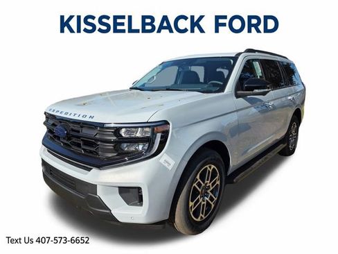 New 2025 Ford Expedition Active image 8