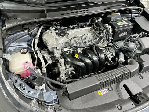 Used 2022 Toyota Corolla LE FWD image 26