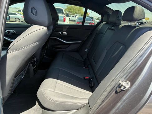 Used 2021 BMW 330i Sedan w/ Convenience Package RWD image 18