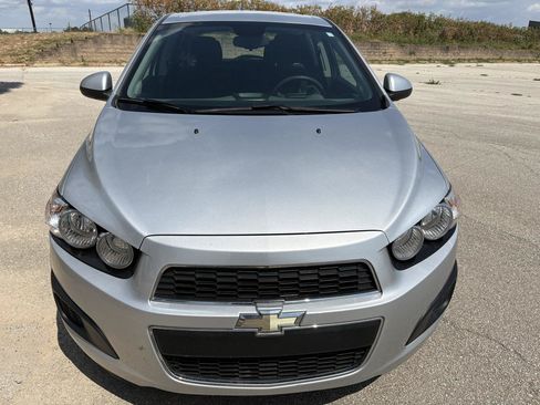 Used 2013 Chevrolet Sonic LT FWD image 4