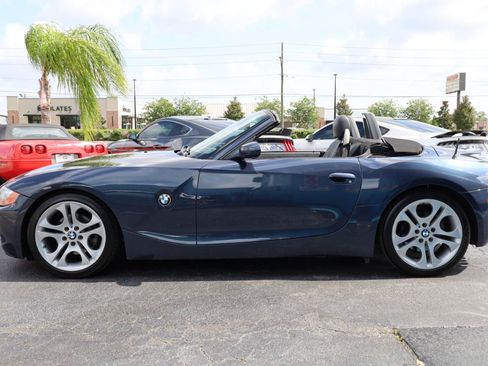Used 2004 BMW Z4 3.0i RWD image 7