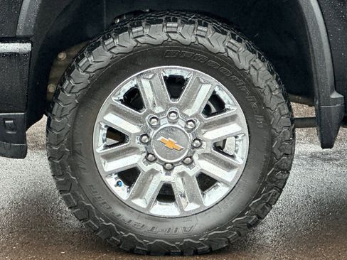 Used 2024 Chevrolet Silverado 2500 High Country w/ High Country Premium Package image 24