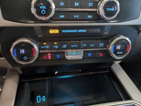 Used 2022 Ford F450 Lariat w/ Lariat Ultimate Package image 15