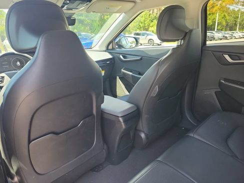 Certified 2024 Kia EV6 Wind RWD image 10