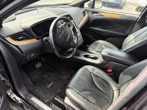 Used 2015 Lincoln MKC FWD w/ Equipment Group 101A Select image 8