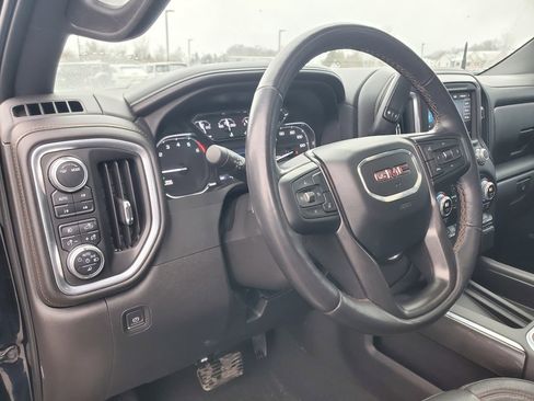 Used 2022 GMC Sierra 1500 AT4 w/ AT4 Preferred Package image 14