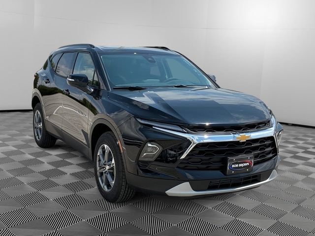 New 2026 Chevrolet Blazer LT w/ Sound & Technology Package AWD/4WD image 7
