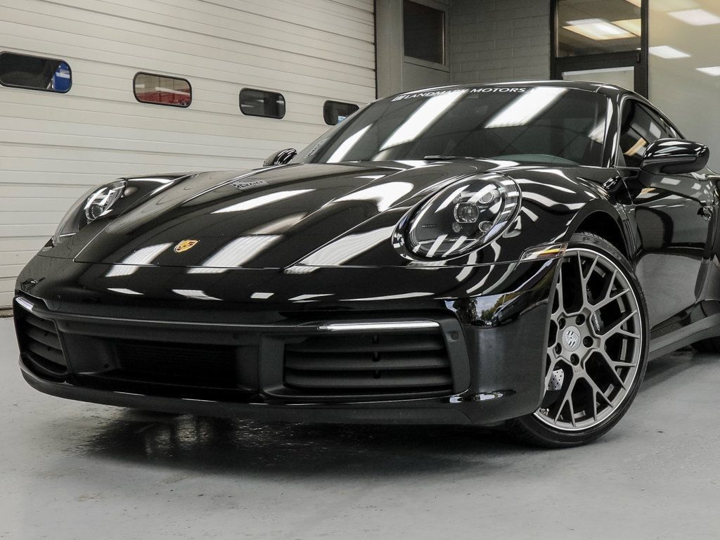Used 2022 Porsche 911 Carrera 4 AWD/4WD image 10