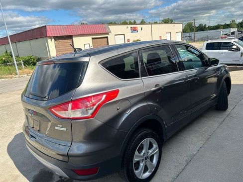 Used 2014 Ford Escape SE FWD image 3