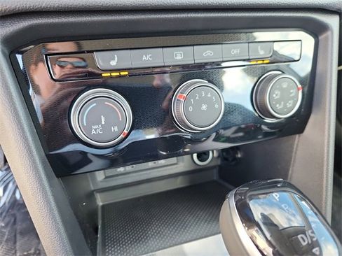 New 2026 Volkswagen Taos S image 14