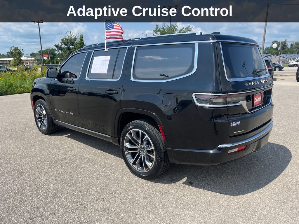 Used 2022 Jeep Grand Wagoneer Series III w/ Rear Seat Video Group 1 AWD/4WD image 3