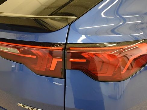 New 2026 BMW X2 xDrive28i w/ M Sport Package AWD/4WD image 15