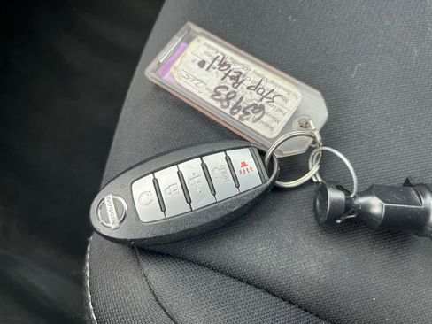 Used 2021 Nissan Sentra SV image 22