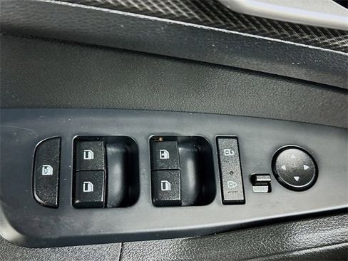 Used 2023 Kia Sportage LX image 11