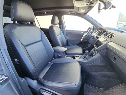 Used 2021 Volkswagen Tiguan SE R-Line w/ 3rd Row Seat Package image 26