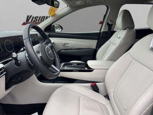 Used 2025 Hyundai Tucson Limited AWD/4WD image 9