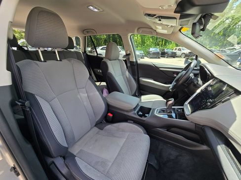 Used 2023 Subaru Outback Premium AWD/4WD image 16