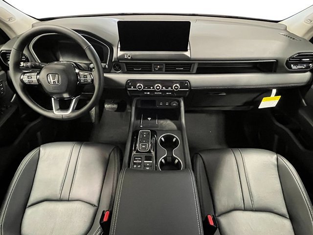 New 2026 Honda Pilot Touring image 17