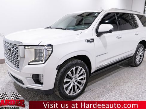 Used 2022 GMC Yukon Denali image 2
