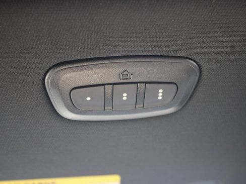 Used 2022 RAM 1500 Laramie w/ Sport Appearance Package image 13