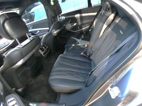 Used 2017 Mercedes-Benz S 63 AMG 4MATIC Sedan image 9